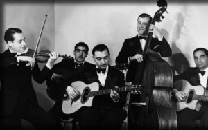 django_reinhardt_stephane_grappelli_band_cello_guitar_7539_3840x2400